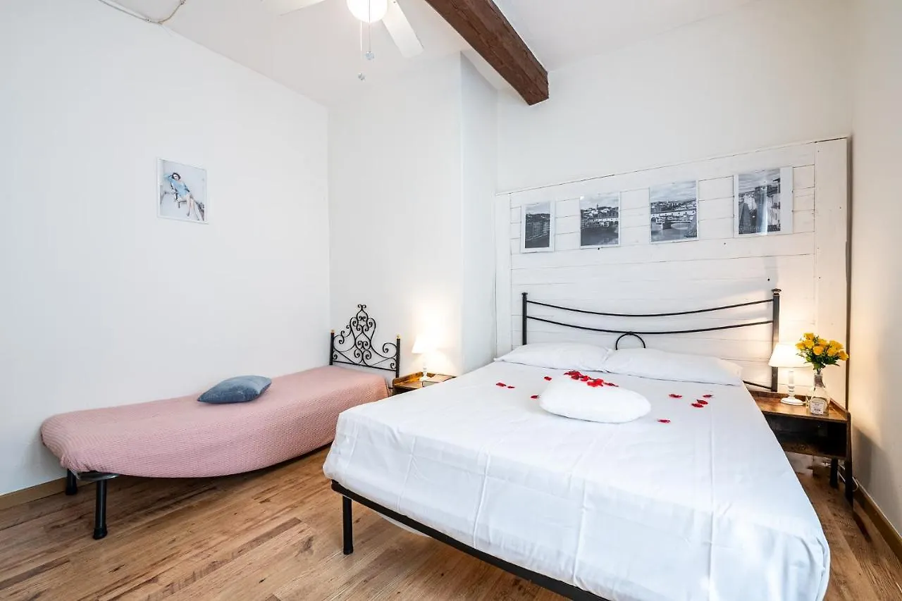Apartment Student'S Apartment-Simple&Basic In The Center Of Florence Italy